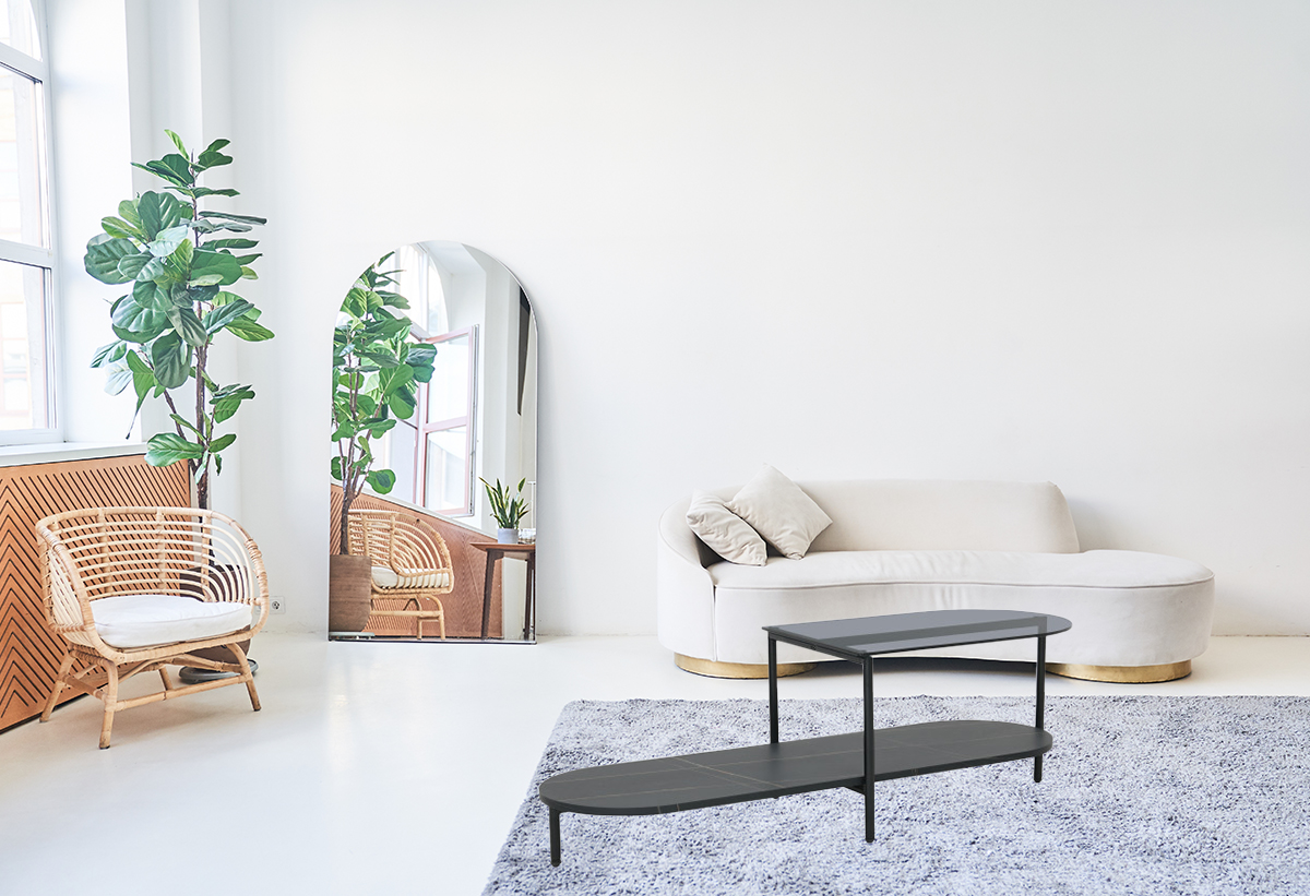 Το τραπέζι τοποθετημένο σε ένα χώρο σαλονιού